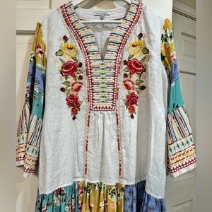Linen John Mark top with embroidery and floral print